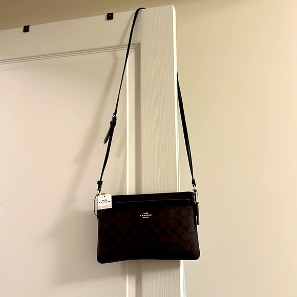 COACH Crossbody, Fabric Type Canvas,Leather
Closure Type
Snap - Picture 3 of 13